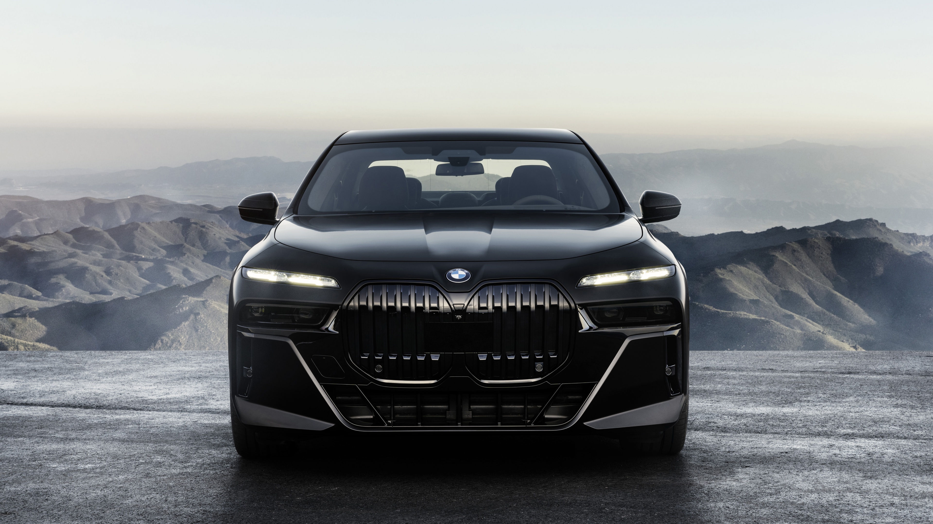 BMW 760i xDrive M Sport 2022