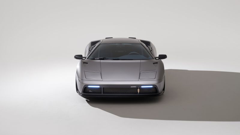 Eccentrica Restomod Lamborghini Diablo
