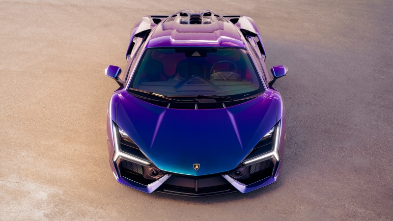 Lamborghini Revuelto Supercar