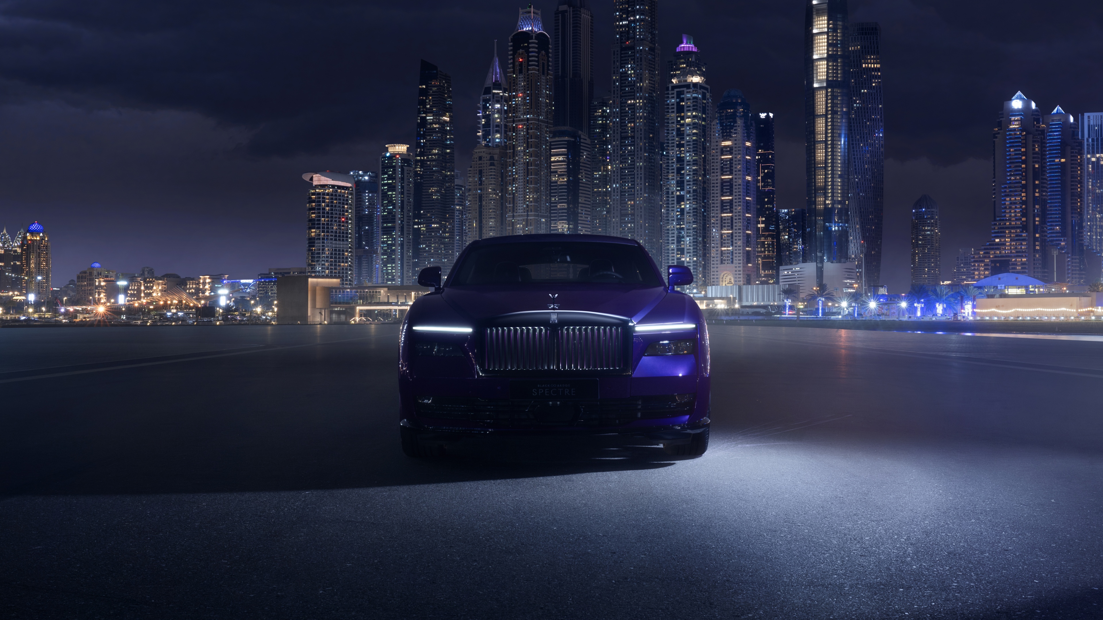 Rolls-Royce Black Badge Spectre Night
